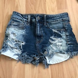Distressed shorts